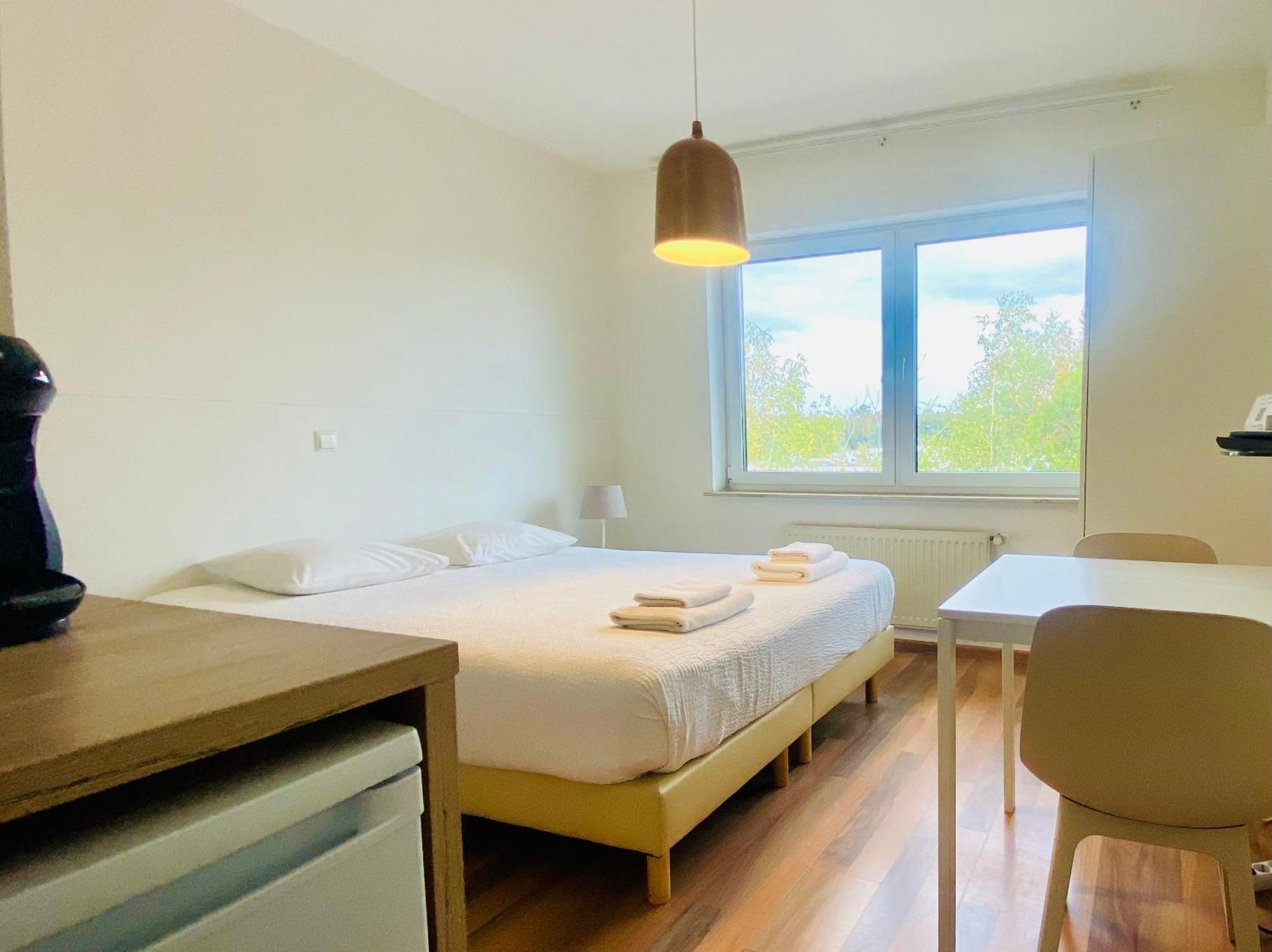 Aramis Studio Hotel Λουξεμβούργο Δωμάτιο φωτογραφία